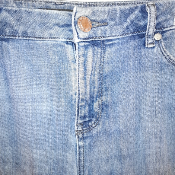 Simply Vera Vera Wang Women 10 Lt. Wash Ankle Denim Jeans Ombre Bleached Faded - Picture 2 of 8